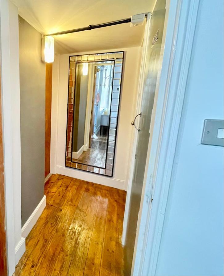 The Location- 1 Free Private Parking Space - 60 Second Walk 2 Minster! York Extérieur photo